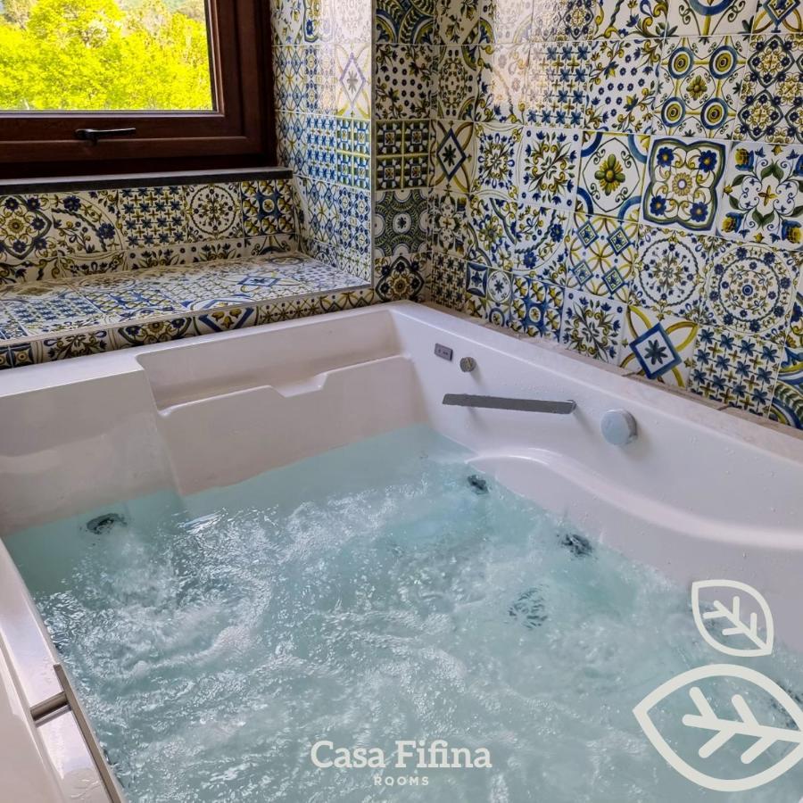Casa Fifina Rooms サンテジーディオ・デル・モンテ・アルビーノ エクステリア 写真