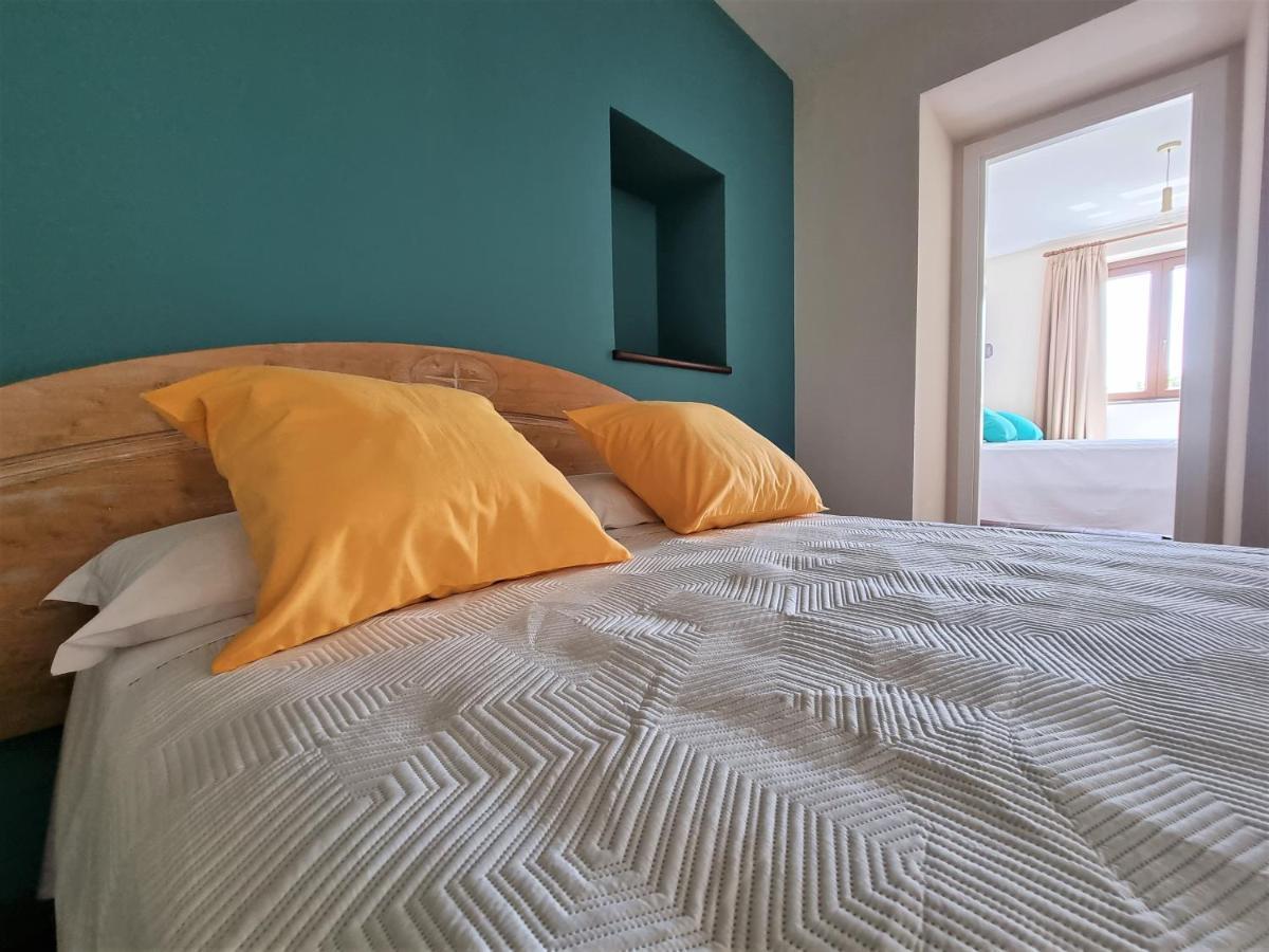 Casa Fifina Rooms サンテジーディオ・デル・モンテ・アルビーノ エクステリア 写真
