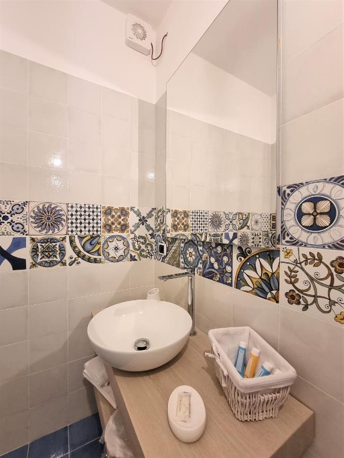 Casa Fifina Rooms サンテジーディオ・デル・モンテ・アルビーノ エクステリア 写真