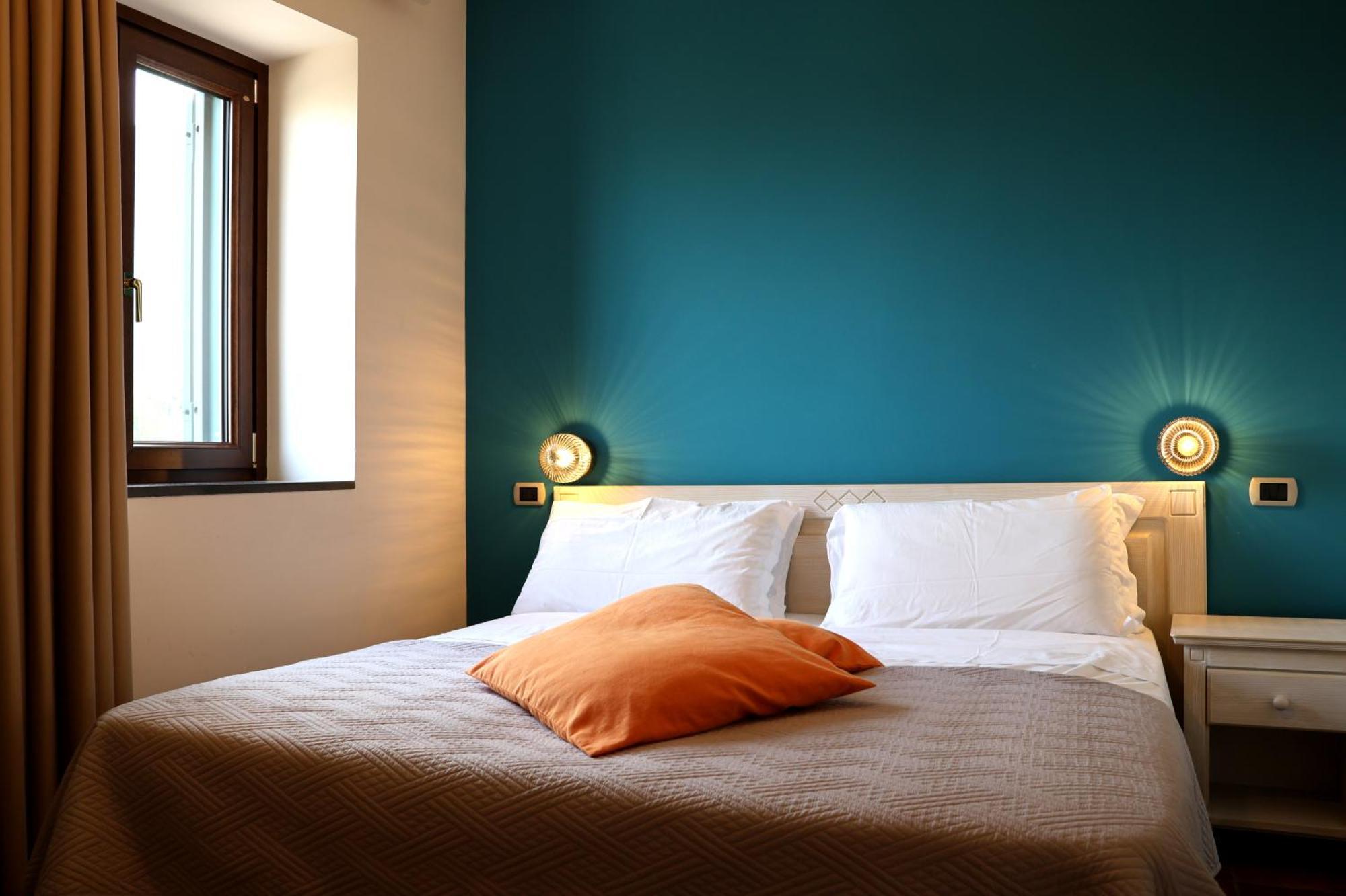 Casa Fifina Rooms サンテジーディオ・デル・モンテ・アルビーノ エクステリア 写真